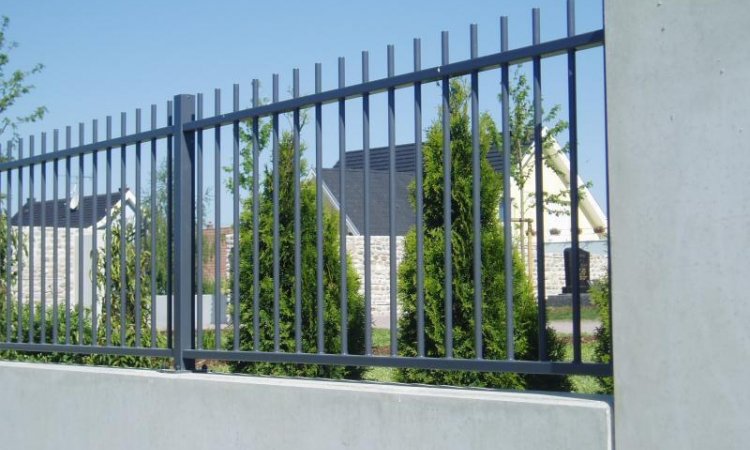 Établissements Dejou Clermont-Ferrand- Entreprise de pose de clôture